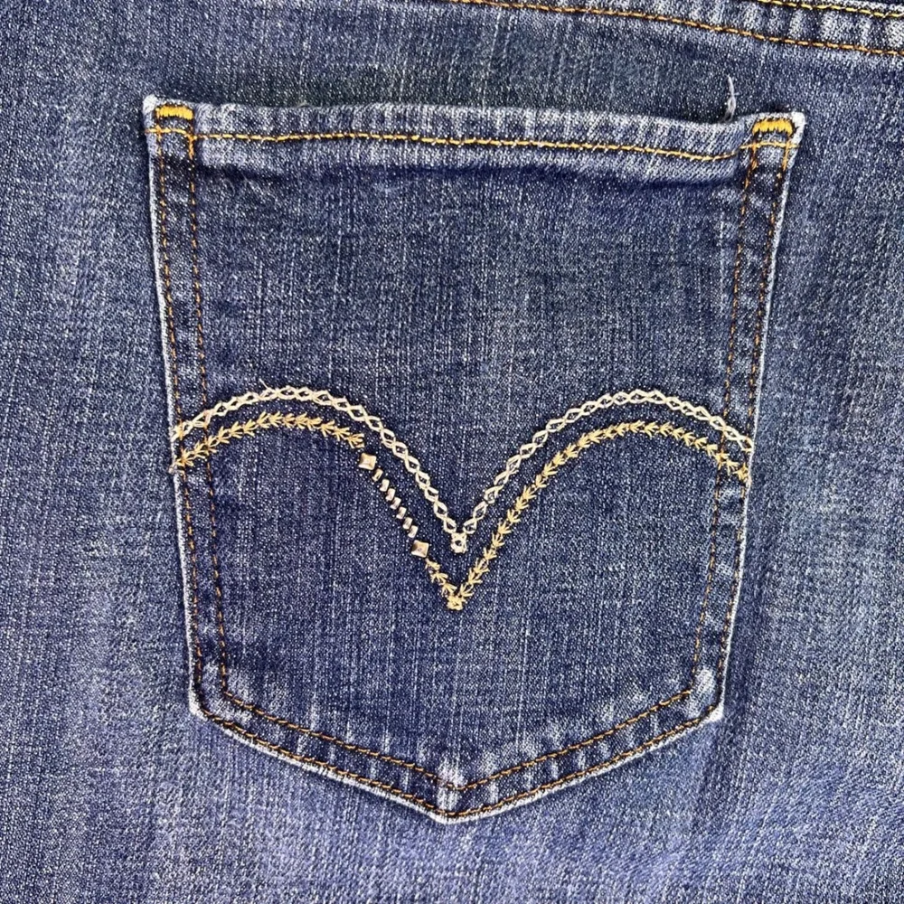 Levis 515 Jeans Womens Size 12 Long Dark Wash‎ Bootcut Stretch Denim Embellished